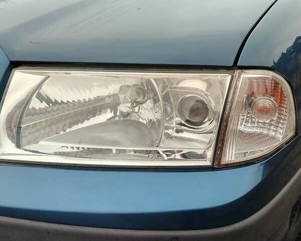 Синий Шкода Октавия, объемом двигателя 1.6 л и пробегом 147 тыс. км за 5150 $, фото 11 на Automoto.ua