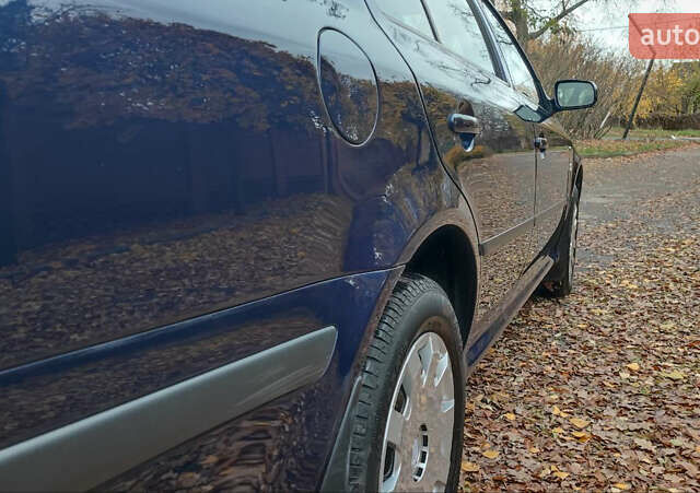 Синій Шкода Октавія, об'ємом двигуна 1.6 л та пробігом 90 тис. км за 5500 $, фото 16 на Automoto.ua