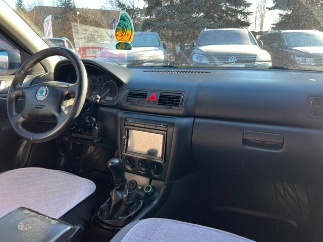 Синій Шкода Октавія, об'ємом двигуна 1.6 л та пробігом 240 тис. км за 3500 $, фото 14 на Automoto.ua