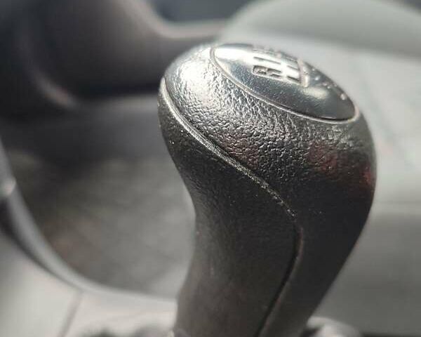 Синий Шкода Октавия, объемом двигателя 1.6 л и пробегом 147 тыс. км за 5150 $, фото 42 на Automoto.ua