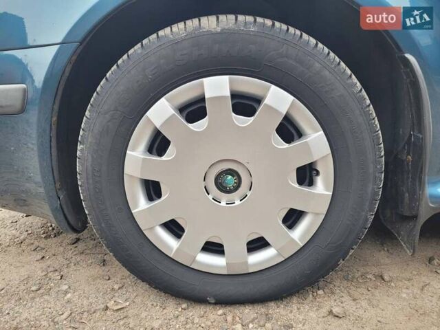 Синий Шкода Октавия, объемом двигателя 1.6 л и пробегом 150 тыс. км за 4899 $, фото 41 на Automoto.ua