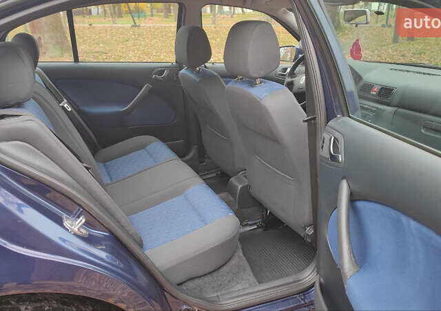 Синій Шкода Октавія, об'ємом двигуна 1.6 л та пробігом 90 тис. км за 5500 $, фото 28 на Automoto.ua