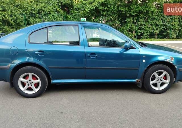 Синий Шкода Октавия, объемом двигателя 1.6 л и пробегом 358 тыс. км за 3500 $, фото 5 на Automoto.ua