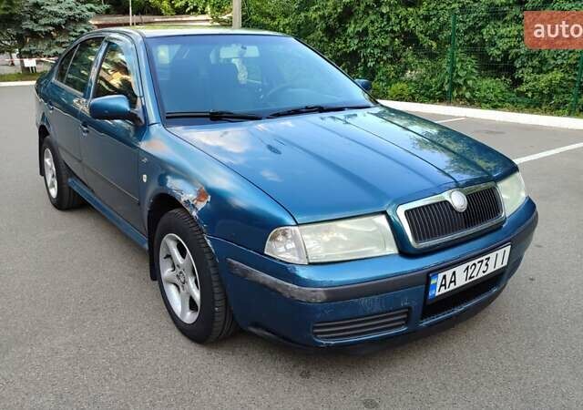 Синий Шкода Октавия, объемом двигателя 1.6 л и пробегом 358 тыс. км за 3500 $, фото 3 на Automoto.ua