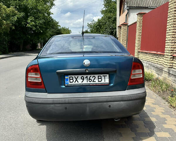 Синий Шкода Октавия, объемом двигателя 1.6 л и пробегом 260 тыс. км за 2850 $, фото 7 на Automoto.ua
