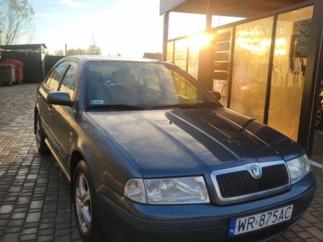 Синій Шкода Октавія, об'ємом двигуна 1.9 л та пробігом 338 тис. км за 2300 $, фото 5 на Automoto.ua