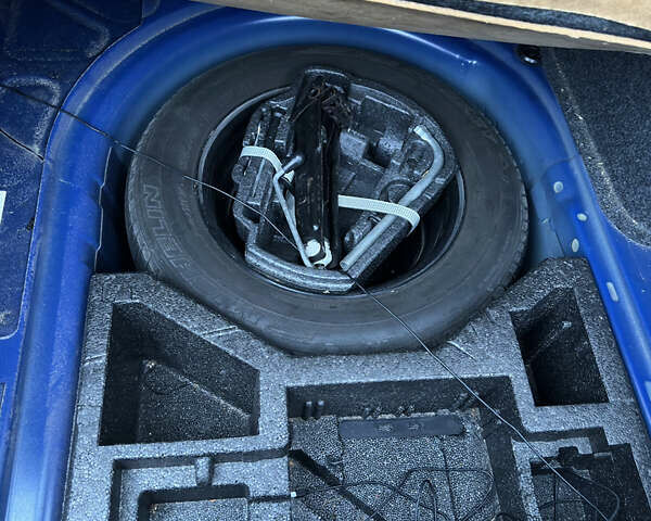 Синий Шкода Октавия, объемом двигателя 1.6 л и пробегом 141 тыс. км за 5000 $, фото 27 на Automoto.ua