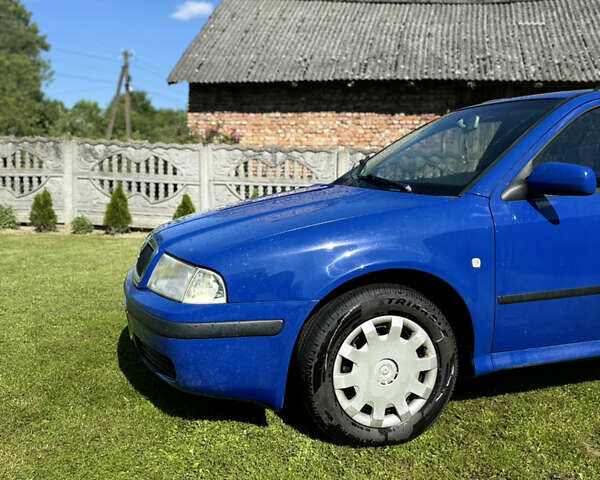 Шкода Октавія 2004 у Львові на Automoto.ua Синій Шкода Октавія, об'ємом двигуна 1.9 л та пробігом 306 тис. км за 3900 $, фото 5 на Automoto.ua