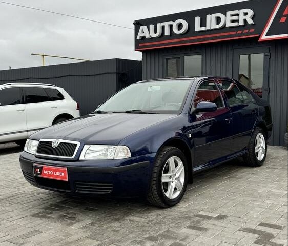 Синий Шкода Октавия, объемом двигателя 1.6 л и пробегом 151 тыс. км за 6900 $, фото 7 на Automoto.ua