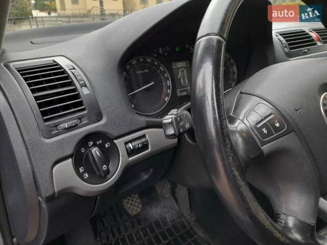 Синий Шкода Октавия, объемом двигателя 1.6 л и пробегом 211 тыс. км за 5400 $, фото 22 на Automoto.ua