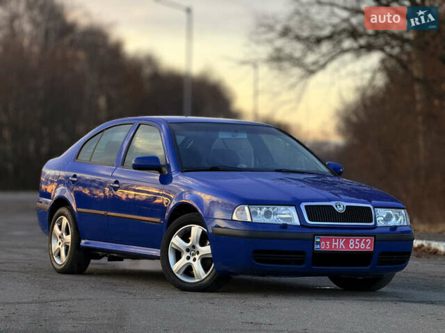 Синий Шкода Октавия, объемом двигателя 1.8 л и пробегом 265 тыс. км за 5600 $, фото 4 на Automoto.ua