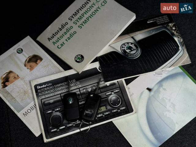 Синий Шкода Октавия, объемом двигателя 1.8 л и пробегом 263 тыс. км за 4999 $, фото 16 на Automoto.ua