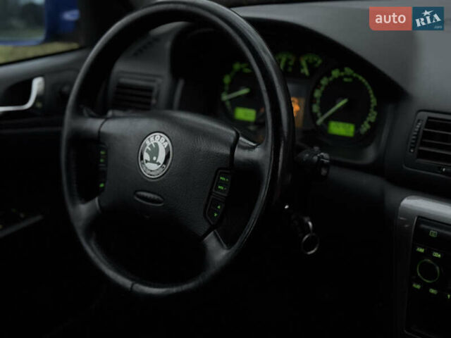 Синий Шкода Октавия, объемом двигателя 1.8 л и пробегом 263 тыс. км за 4999 $, фото 12 на Automoto.ua