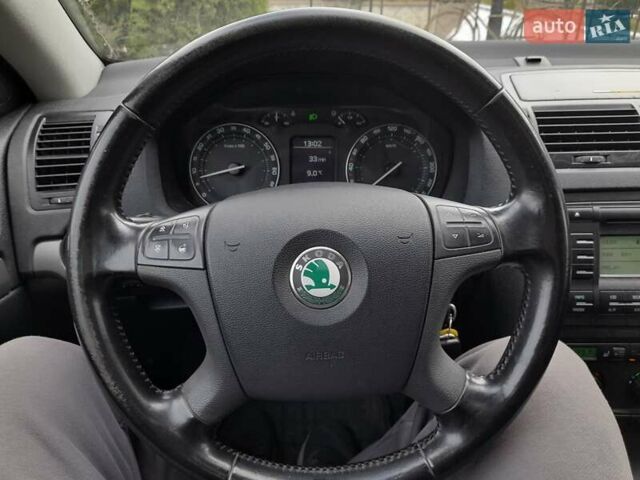 Синий Шкода Октавия, объемом двигателя 1.6 л и пробегом 211 тыс. км за 5400 $, фото 24 на Automoto.ua