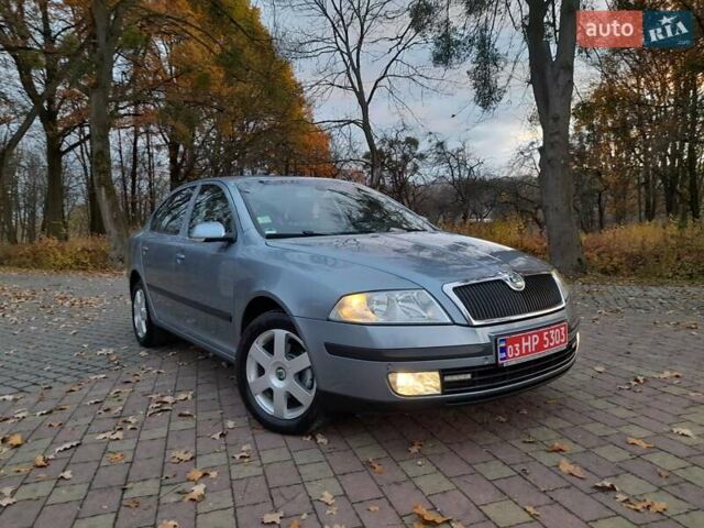Синий Шкода Октавия, объемом двигателя 1.6 л и пробегом 211 тыс. км за 5400 $, фото 3 на Automoto.ua