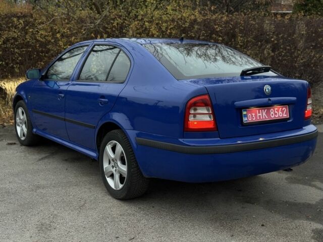 Синий Шкода Октавия, объемом двигателя 1.8 л и пробегом 263 тыс. км за 4999 $, фото 1 на Automoto.ua