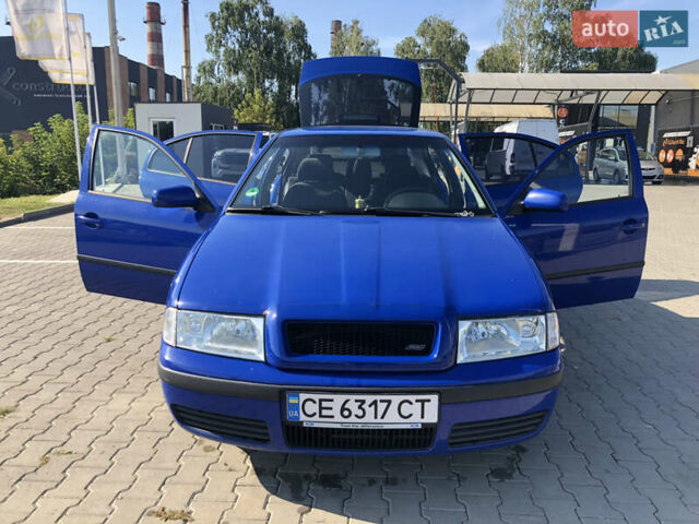 Синий Шкода Октавия, объемом двигателя 1.6 л и пробегом 233 тыс. км за 4300 $, фото 2 на Automoto.ua