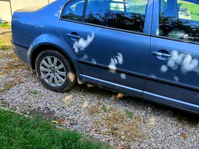 Синій Шкода Октавія, об'ємом двигуна 1.8 л та пробігом 240 тис. км за 6200 $, фото 2 на Automoto.ua