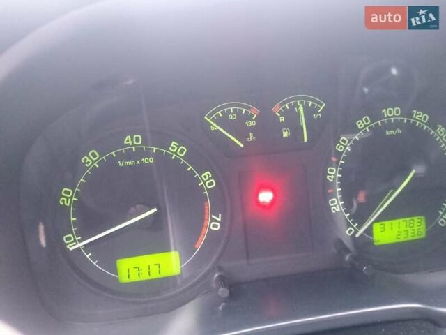 Синій Шкода Октавія, об'ємом двигуна 1.78 л та пробігом 311 тис. км за 4800 $, фото 10 на Automoto.ua