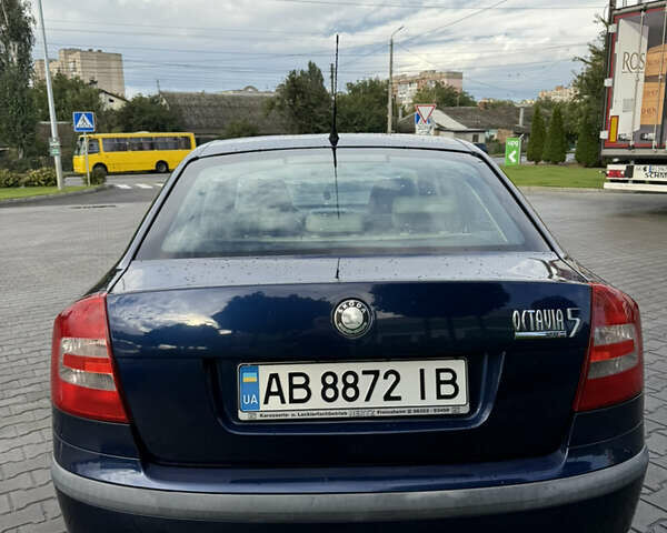Синій Шкода Октавія, об'ємом двигуна 1.6 л та пробігом 243 тис. км за 6400 $, фото 18 на Automoto.ua