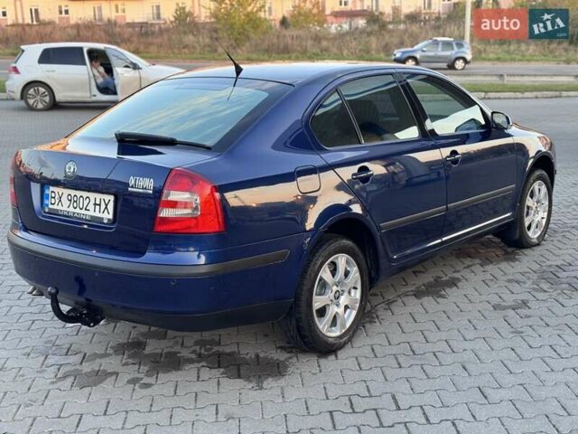 Синий Шкода Октавия, объемом двигателя 2 л и пробегом 300 тыс. км за 5700 $, фото 4 на Automoto.ua