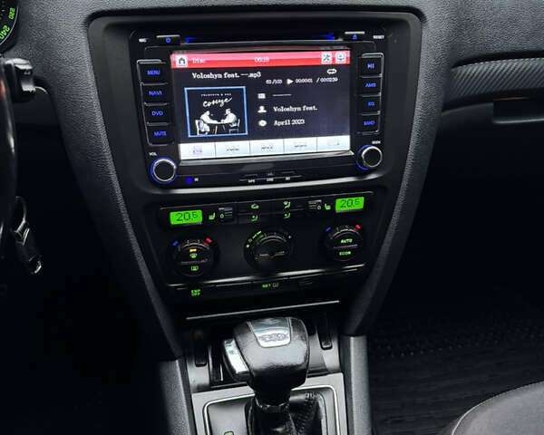 Синій Шкода Октавія, об'ємом двигуна 1.97 л та пробігом 306 тис. км за 6700 $, фото 32 на Automoto.ua