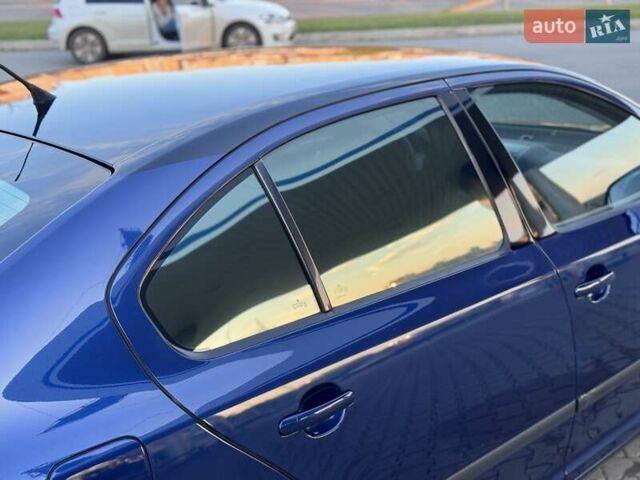 Синий Шкода Октавия, объемом двигателя 2 л и пробегом 300 тыс. км за 5700 $, фото 47 на Automoto.ua