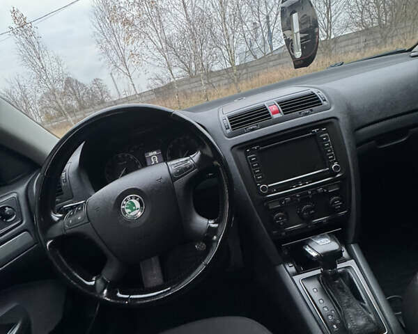 Синій Шкода Октавія, об'ємом двигуна 1.97 л та пробігом 306 тис. км за 6700 $, фото 25 на Automoto.ua