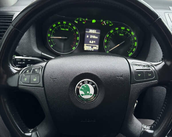 Синій Шкода Октавія, об'ємом двигуна 1.97 л та пробігом 306 тис. км за 6700 $, фото 29 на Automoto.ua