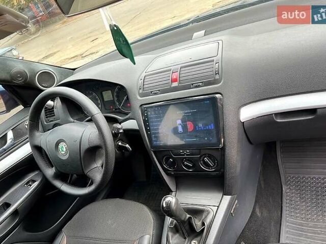 Синий Шкода Октавия, объемом двигателя 1.9 л и пробегом 420 тыс. км за 5499 $, фото 3 на Automoto.ua