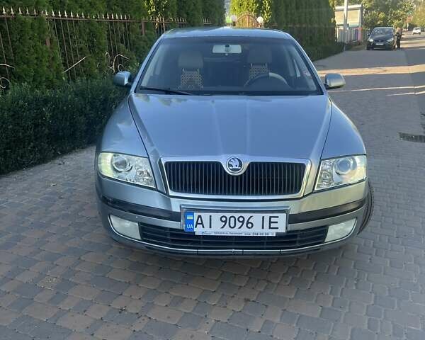 Синий Шкода Октавия, объемом двигателя 1.9 л и пробегом 261 тыс. км за 5850 $, фото 1 на Automoto.ua