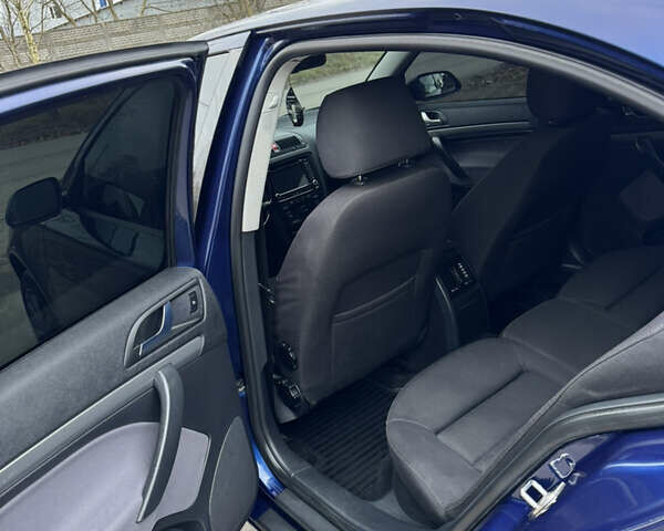 Синій Шкода Октавія, об'ємом двигуна 1.97 л та пробігом 306 тис. км за 6700 $, фото 22 на Automoto.ua