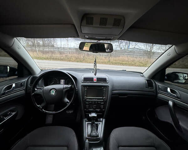 Синій Шкода Октавія, об'ємом двигуна 1.97 л та пробігом 306 тис. км за 6700 $, фото 24 на Automoto.ua