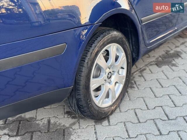 Синий Шкода Октавия, объемом двигателя 2 л и пробегом 300 тыс. км за 5700 $, фото 45 на Automoto.ua
