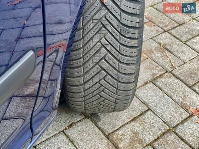 Синий Шкода Октавия, объемом двигателя 1.6 л и пробегом 189 тыс. км за 6850 $, фото 18 на Automoto.ua