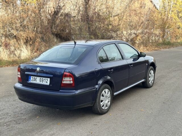 Синій Шкода Октавія, об'ємом двигуна 1.6 л та пробігом 260 тис. км за 1550 $, фото 3 на Automoto.ua