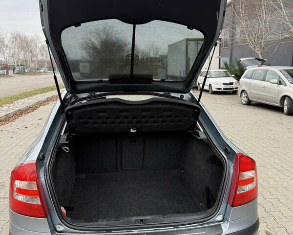 Синій Шкода Октавія, об'ємом двигуна 1.6 л та пробігом 180 тис. км за 6800 $, фото 29 на Automoto.ua