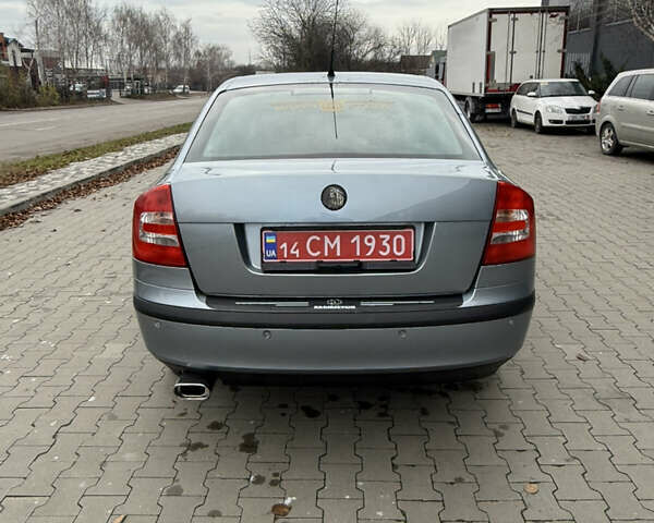 Синій Шкода Октавія, об'ємом двигуна 1.6 л та пробігом 180 тис. км за 6800 $, фото 12 на Automoto.ua