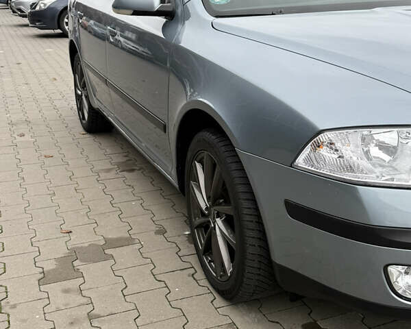 Синій Шкода Октавія, об'ємом двигуна 1.6 л та пробігом 180 тис. км за 6800 $, фото 21 на Automoto.ua