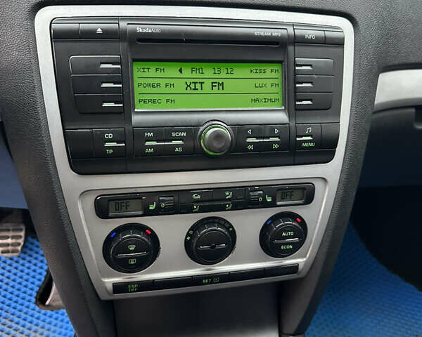Синий Шкода Октавия, объемом двигателя 1.98 л и пробегом 297 тыс. км за 6999 $, фото 12 на Automoto.ua