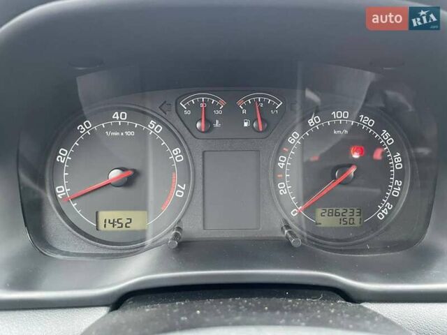 Синий Шкода Октавия, объемом двигателя 1.6 л и пробегом 289 тыс. км за 4990 $, фото 18 на Automoto.ua