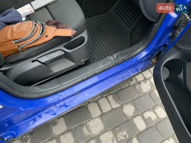 Синий Шкода Октавия, объемом двигателя 1.6 л и пробегом 241 тыс. км за 3200 $, фото 17 на Automoto.ua