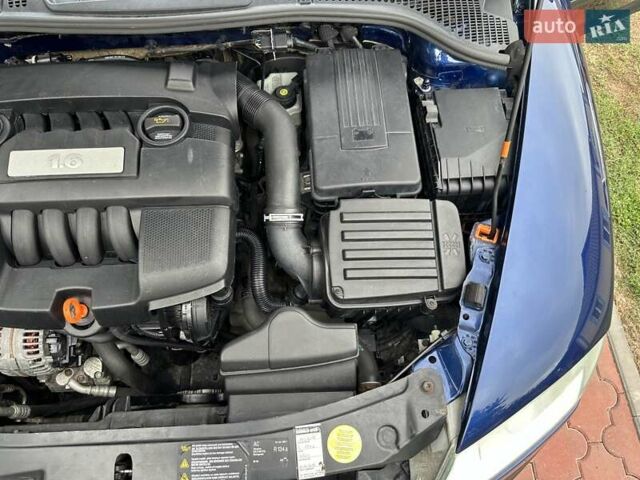 Синій Шкода Октавія, об'ємом двигуна 1.6 л та пробігом 211 тис. км за 6600 $, фото 34 на Automoto.ua