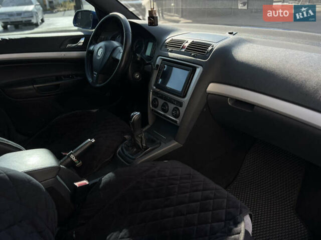 Шкода Октавия 2006 в Днепре (Днепропетровске) на Automoto.ua Синий Шкода Октавия, объемом двигателя 1.98 л и пробегом 289 тыс. км за 7999 $, фото 10 на Automoto.ua