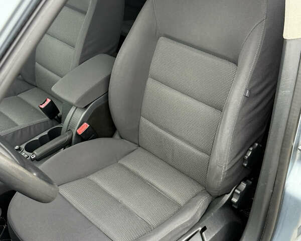 Синій Шкода Октавія, об'ємом двигуна 1.6 л та пробігом 180 тис. км за 6800 $, фото 30 на Automoto.ua