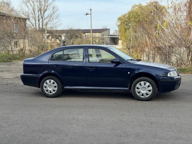 Синій Шкода Октавія, об'ємом двигуна 1.6 л та пробігом 260 тис. км за 1550 $, фото 2 на Automoto.ua