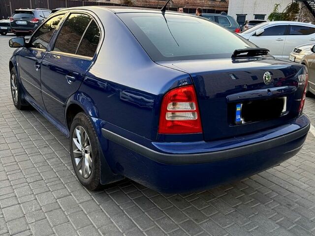 Синій Шкода Октавія, об'ємом двигуна 16 л та пробігом 274 тис. км за 5700 $, фото 3 на Automoto.ua