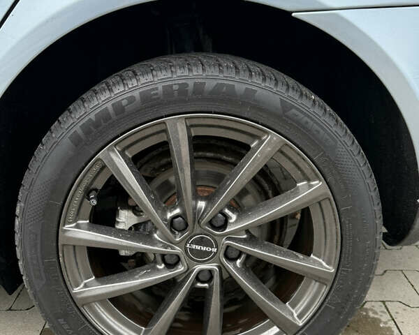 Синій Шкода Октавія, об'ємом двигуна 1.6 л та пробігом 180 тис. км за 6800 $, фото 4 на Automoto.ua