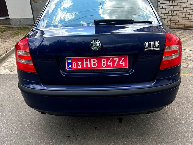 Синий Шкода Октавия, объемом двигателя 1.6 л и пробегом 196 тыс. км за 6300 $, фото 3 на Automoto.ua