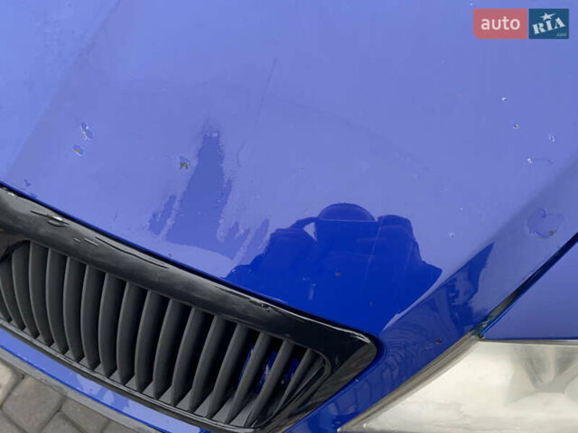 Синий Шкода Октавия, объемом двигателя 1.6 л и пробегом 241 тыс. км за 3200 $, фото 11 на Automoto.ua